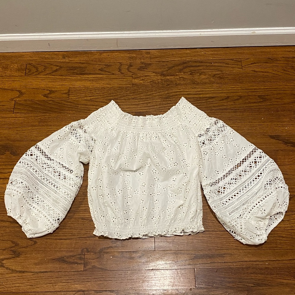 Miss June**Montauk Eyelet Ballon Sleeve Cropped Top***One Size**$225 - Picture 11 of 12